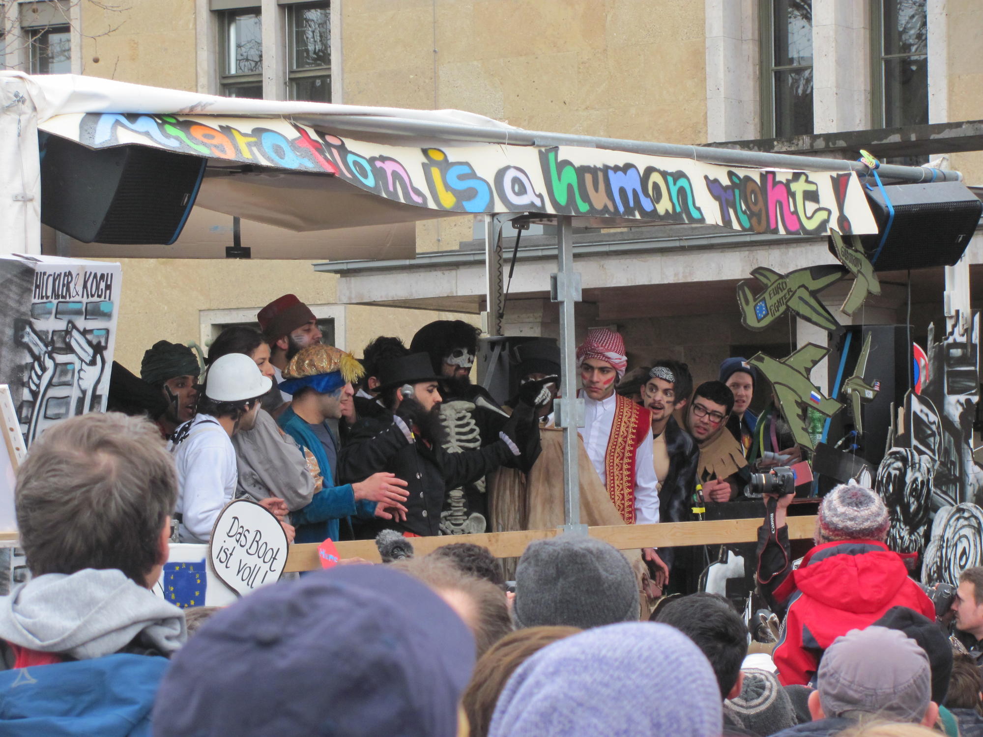 Refugee Club Impulse auf dem Karneval der Geflüchteten, Berlin